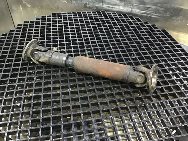 Liebherr Propeller Shaft - 드라이브 축 : 사진 1 Liebherr Propeller Shaft - 드라이브 축 : 사진 1