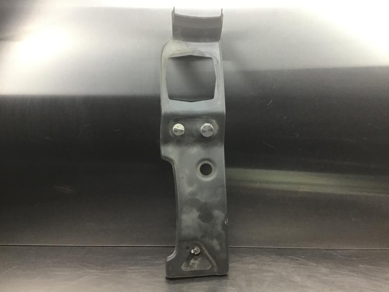 Liebherr R956 / R926 LC / R926 NLC - 범퍼 : 사진 1 Liebherr R956 / R926 LC / R926 NLC - 범퍼 : 사진 1