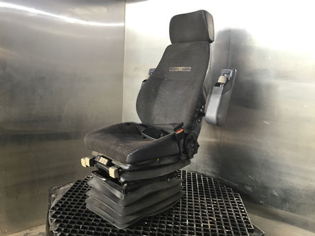 Liebherr Seating - 좌석 : 사진 3 Liebherr Seating - 좌석 : 사진 3