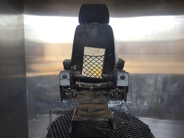 Liebherr Seating - 좌석 : 사진 4 Liebherr Seating - 좌석 : 사진 4