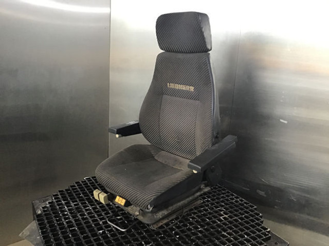 Liebherr Seating - 좌석 : 사진 1 Liebherr Seating - 좌석 : 사진 1