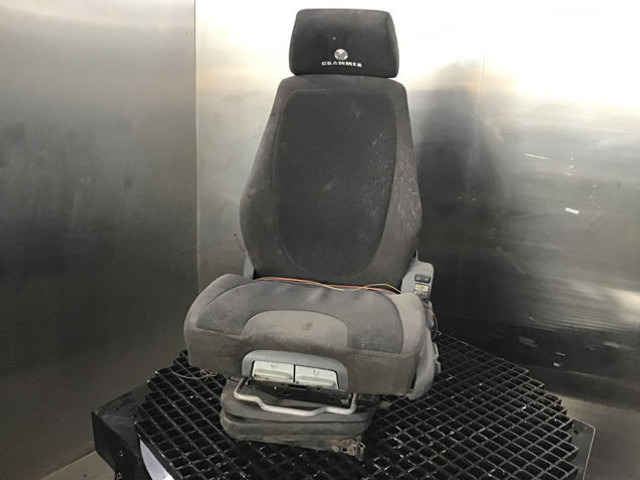 Liebherr Seating - 좌석 : 사진 1 Liebherr Seating - 좌석 : 사진 1