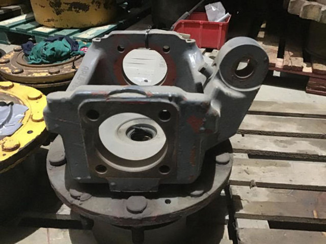 Liebherr Steering House Right - 스티어링 너클 : 사진 3 Liebherr Steering House Right - 스티어링 너클 : 사진 3