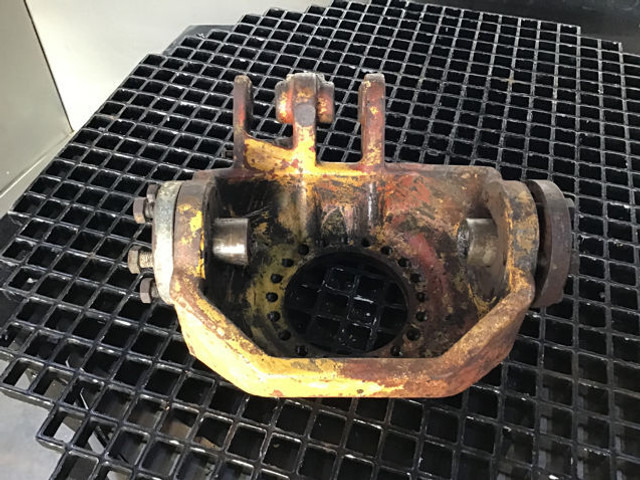 Liebherr Steering house left - 스티어링 너클 : 사진 2 Liebherr Steering house left - 스티어링 너클 : 사진 2