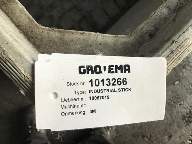 Liebherr Stick 3 M - 보디 및 외관 : 사진 5 Liebherr Stick 3 M - 보디 및 외관 : 사진 5