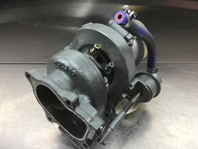 Liebherr Turbo Charger HE221W - 터보 : 사진 2 Liebherr Turbo Charger HE221W - 터보 : 사진 2