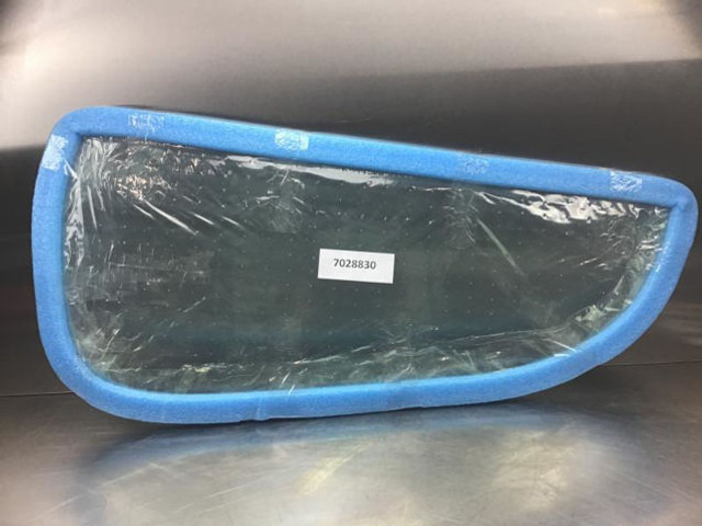 Liebherr Window Glass - 창문 및 부품 : 사진 1 Liebherr Window Glass - 창문 및 부품 : 사진 1