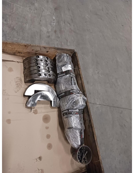 Liebherr - 크랭크 샤프트 : 사진 1 Liebherr - 크랭크 샤프트 : 사진 1