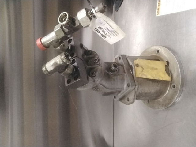 Rexroth AA2FM56 - 전기 설비 : 사진 1 Rexroth AA2FM56 - 전기 설비 : 사진 1