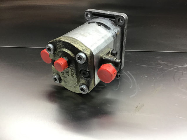 Rexroth Fan Motor - 유압 모터 : 사진 1 Rexroth Fan Motor - 유압 모터 : 사진 1