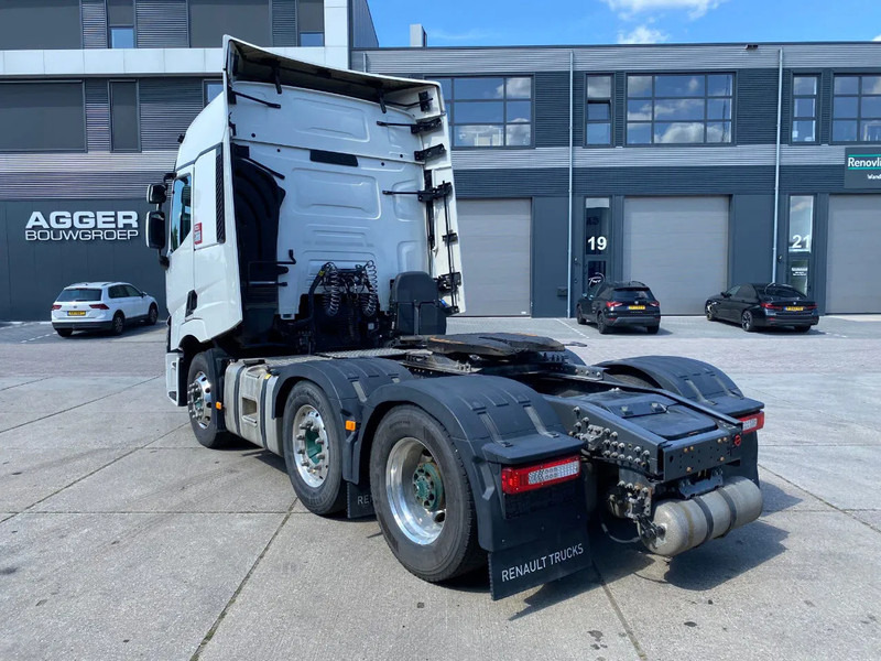 Renault T520 Comfort / 6x2/4 / Steering Axle / Hub Reduction / 290.235 km - 트랙터 유닛 : 사진 4 Renault T520 Comfort / 6x2/4 / Steering Axle / Hub Reduction / 290.235 km - 트랙터 유닛 : 사진 4