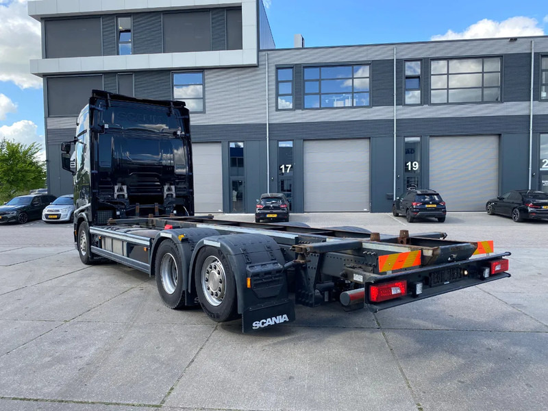 Scania S500 NGS BDF / Retarder / 6x2 / 2x Tank - 컨테이너 운반 장치/ 스와프 보디 트럭 : 사진 4 Scania S500 NGS BDF / Retarder / 6x2 / 2x Tank - 컨테이너 운반 장치/ 스와프 보디 트럭 : 사진 4