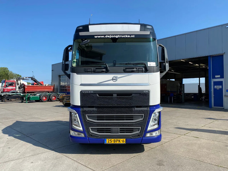 Volvo FH 13.460 Globetrotter / I-Save - 트랙터 유닛 : 사진 2 Volvo FH 13.460 Globetrotter / I-Save - 트랙터 유닛 : 사진 2