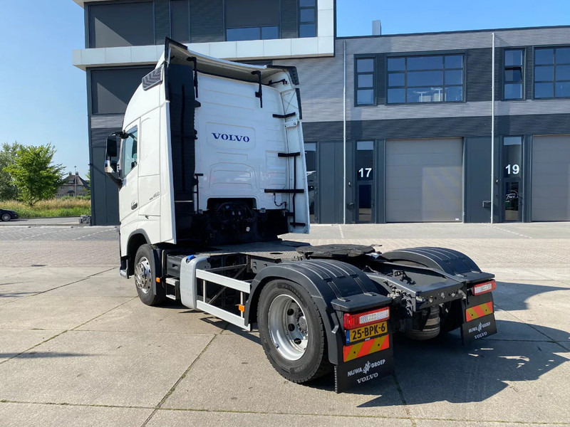 Volvo FH 13.460 Globetrotter / I-Save - 트랙터 유닛 : 사진 4 Volvo FH 13.460 Globetrotter / I-Save - 트랙터 유닛 : 사진 4