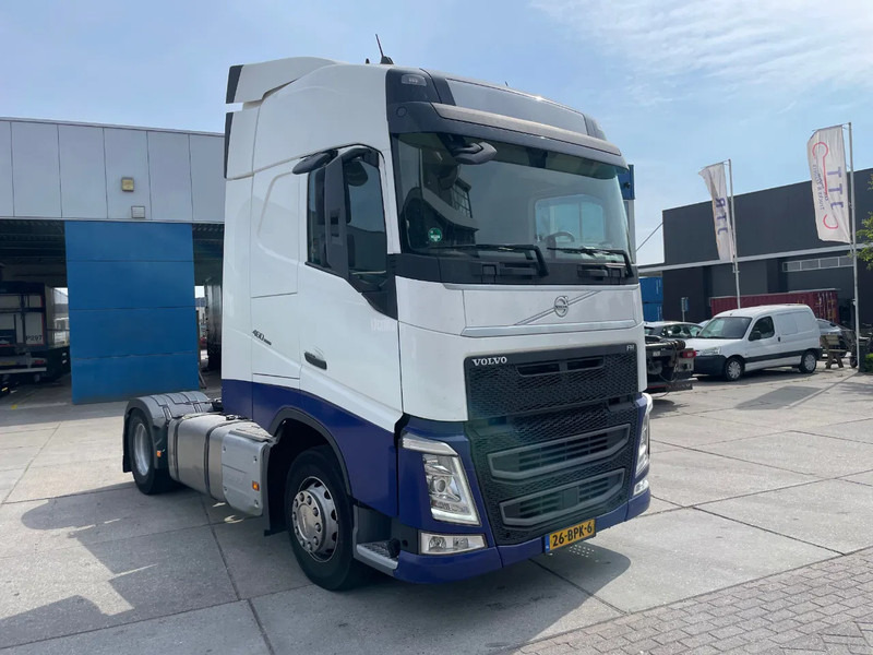 Volvo FH 13.460 Globetrotter / I-save - 트랙터 유닛 : 사진 3 Volvo FH 13.460 Globetrotter / I-save - 트랙터 유닛 : 사진 3