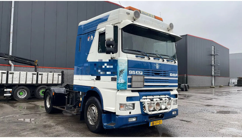 DAF XF 380 EURO-3 HOLLAND TRUCK - 트랙터 유닛 : 사진 1 DAF XF 380 EURO-3 HOLLAND TRUCK - 트랙터 유닛 : 사진 1