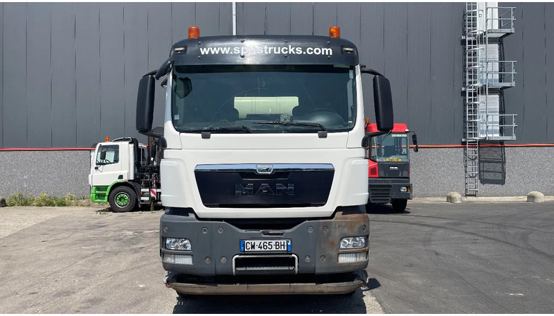 MAN TGS 35.360 LIEBHERR 9M3 - 콘크리트 믹서 트럭 : 사진 2 MAN TGS 35.360 LIEBHERR 9M3 - 콘크리트 믹서 트럭 : 사진 2