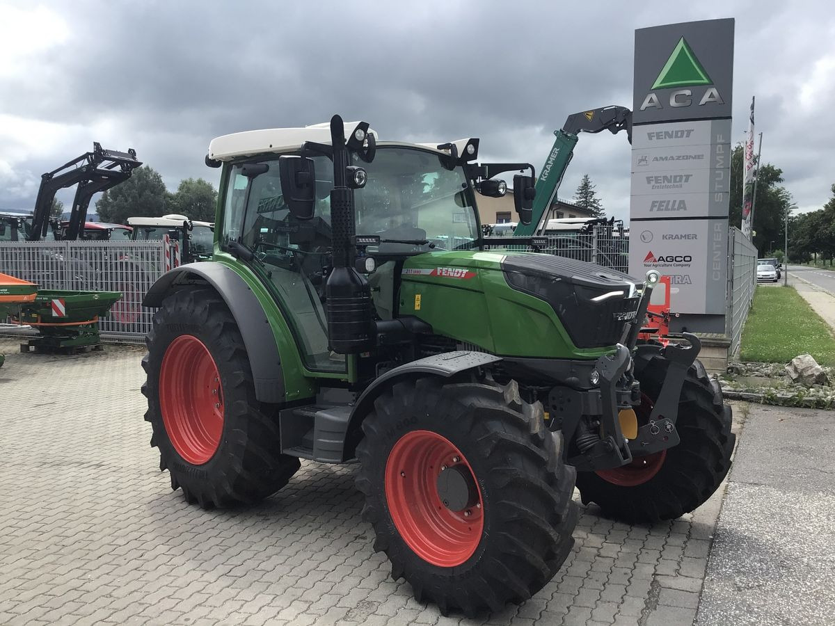 Fendt 211 Vario (FendtONE) - 장궤형 트랙터 : 사진 1 Fendt 211 Vario (FendtONE) - 장궤형 트랙터 : 사진 1