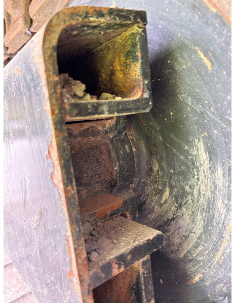 리스 Cat 323 SLR Cat 323 SLR : 사진 13 리스 Cat 323 SLR Cat 323 SLR : 사진 13