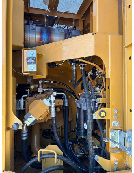 크롤러 굴삭기 Cat 325 : 사진 17