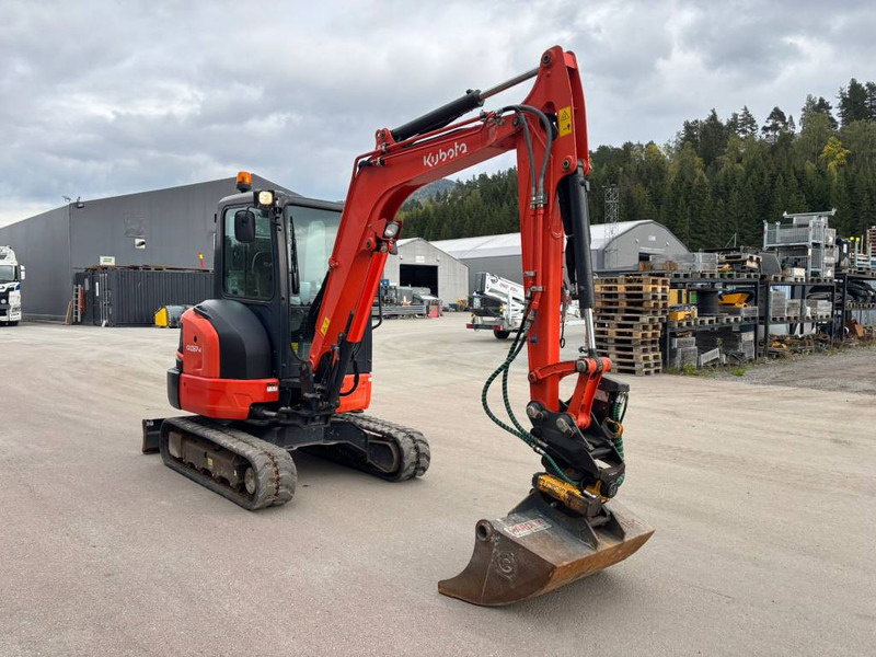 Kubota KX 037-4 - 미니 굴삭기 : 사진 2 Kubota KX 037-4 - 미니 굴삭기 : 사진 2