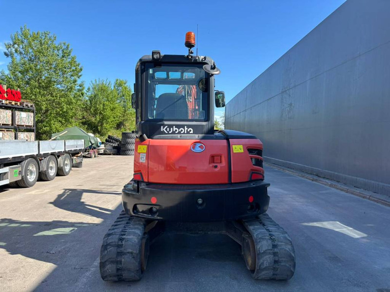 Kubota U 55-4 - 미니 굴삭기 : 사진 4 Kubota U 55-4 - 미니 굴삭기 : 사진 4