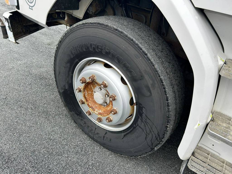 리스 Scania T112 H 6X2 Scania T112 H 6X2 : 사진 15