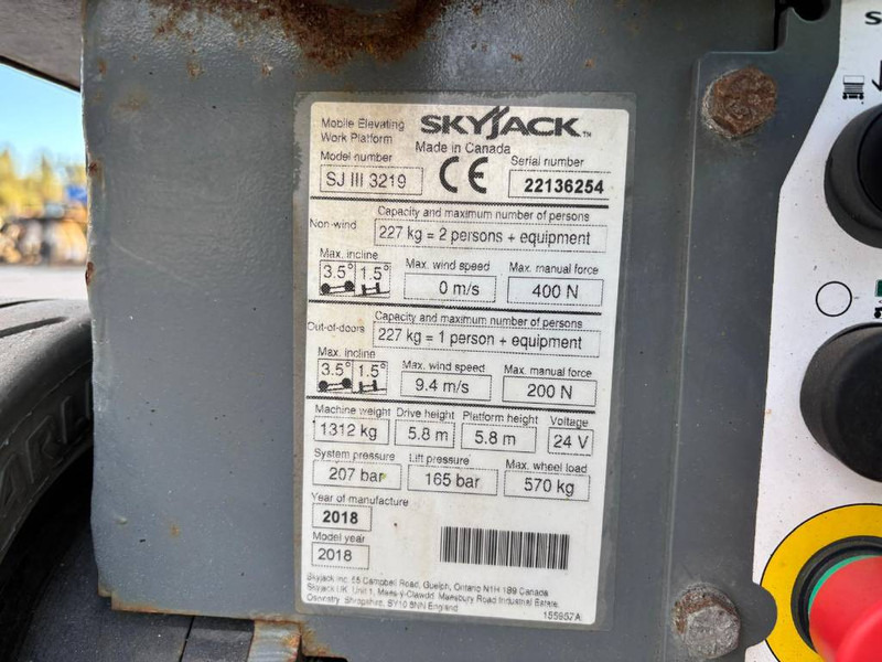 Skyjack SJ III 3219 - 시저 리프트 : 사진 5 Skyjack SJ III 3219 - 시저 리프트 : 사진 5