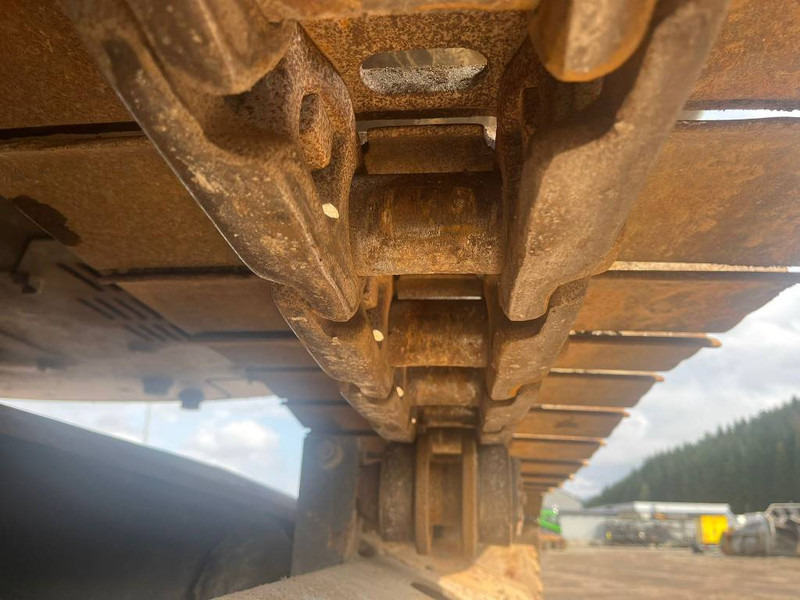 크롤러 굴삭기 Volvo ECR 235 EL : 사진 12