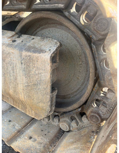 크롤러 굴삭기 Volvo ECR 235 EL : 사진 13