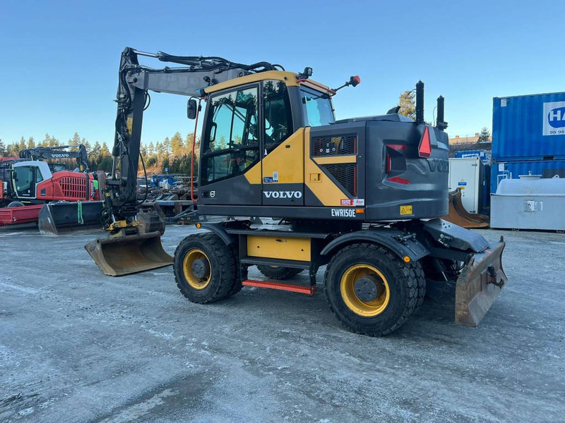 Volvo EWR 150 E - 휠 굴삭기 : 사진 3 Volvo EWR 150 E - 휠 굴삭기 : 사진 3
