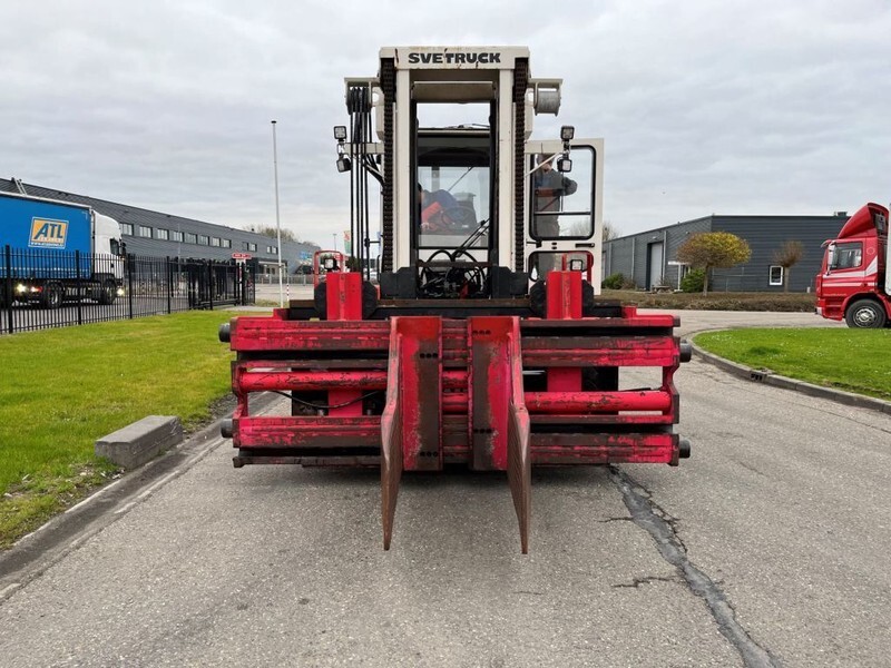 Bolzoni PULP BALE CLAMP P-1000-LS - 부착물 : 사진 2 Bolzoni PULP BALE CLAMP P-1000-LS - 부착물 : 사진 2