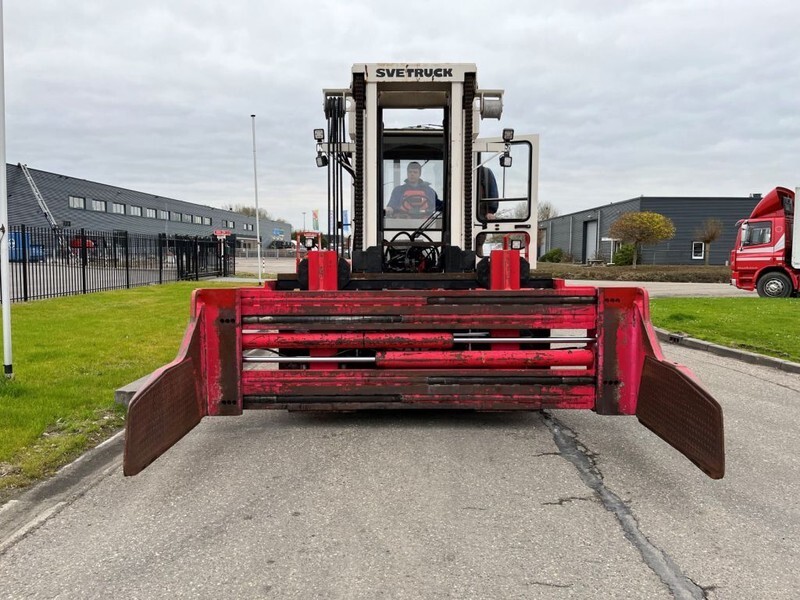 Bolzoni PULP BALE CLAMP P-1000-LS - 부착물 : 사진 4 Bolzoni PULP BALE CLAMP P-1000-LS - 부착물 : 사진 4