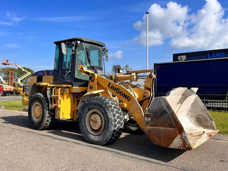LIUGONG /CATERPILLAR CLG842 III - 휠 로더 : 사진 3 LIUGONG /CATERPILLAR CLG842 III - 휠 로더 : 사진 3