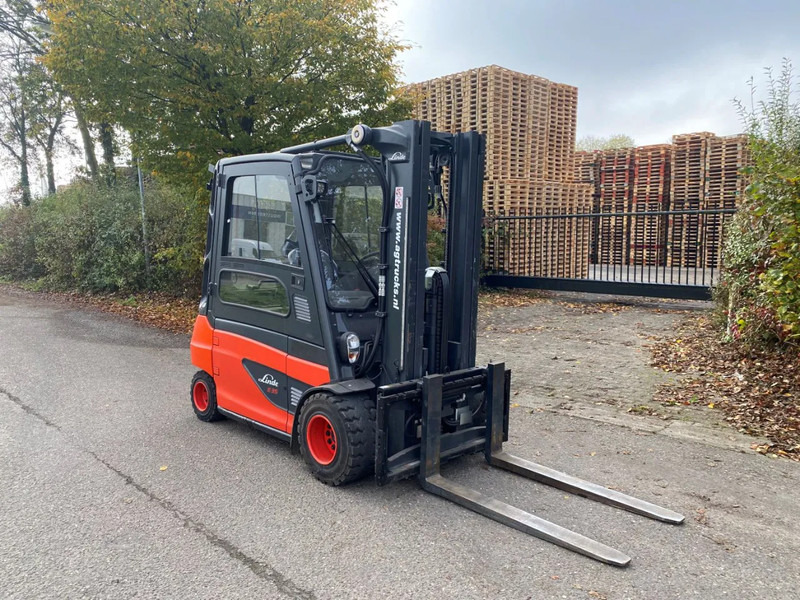 Linde E35L-01 - 전기 지게차 : 사진 3 Linde E35L-01 - 전기 지게차 : 사진 3