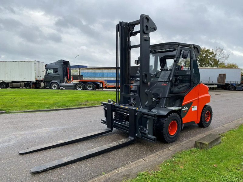 Linde E80-01/900 - 전기 지게차 : 사진 4 Linde E80-01/900 - 전기 지게차 : 사진 4