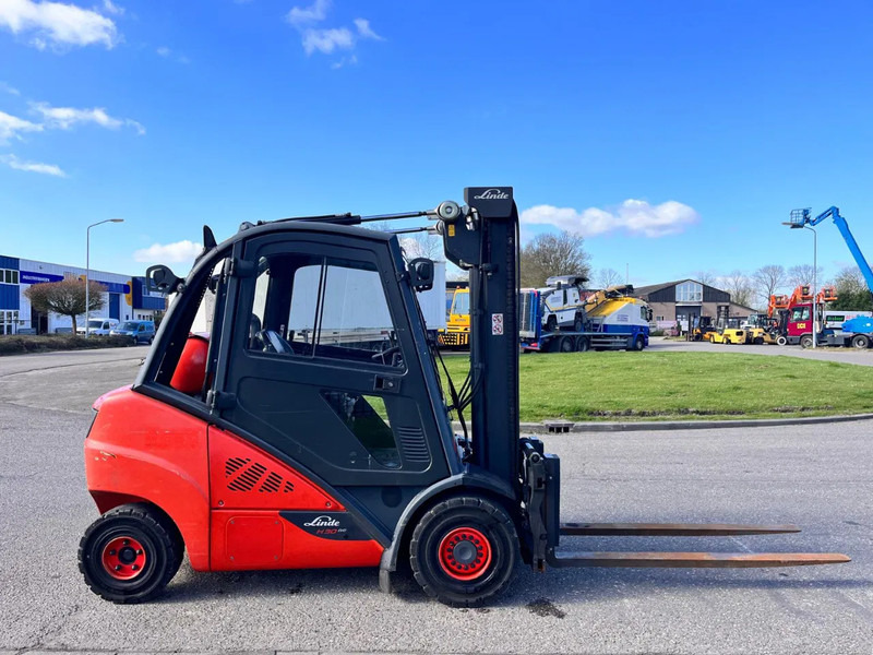 Linde H30T-02 - LPG 지게차 : 사진 1 Linde H30T-02 - LPG 지게차 : 사진 1