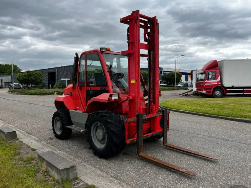 Manitou M30-4 4X4 - 지형 지게차 : 사진 4 Manitou M30-4 4X4 - 지형 지게차 : 사진 4