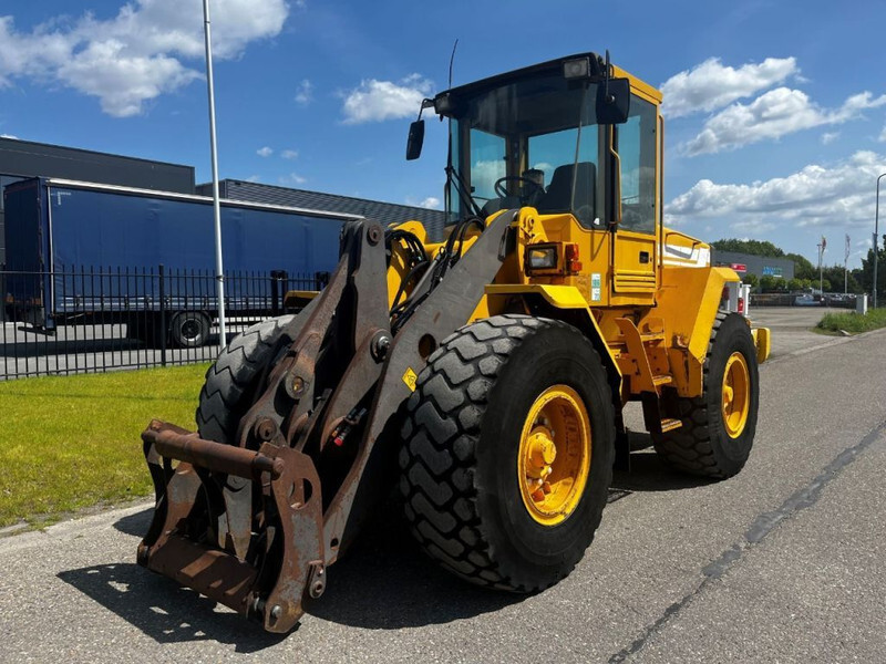 Volvo L70C - 휠 로더 : 사진 3 Volvo L70C - 휠 로더 : 사진 3