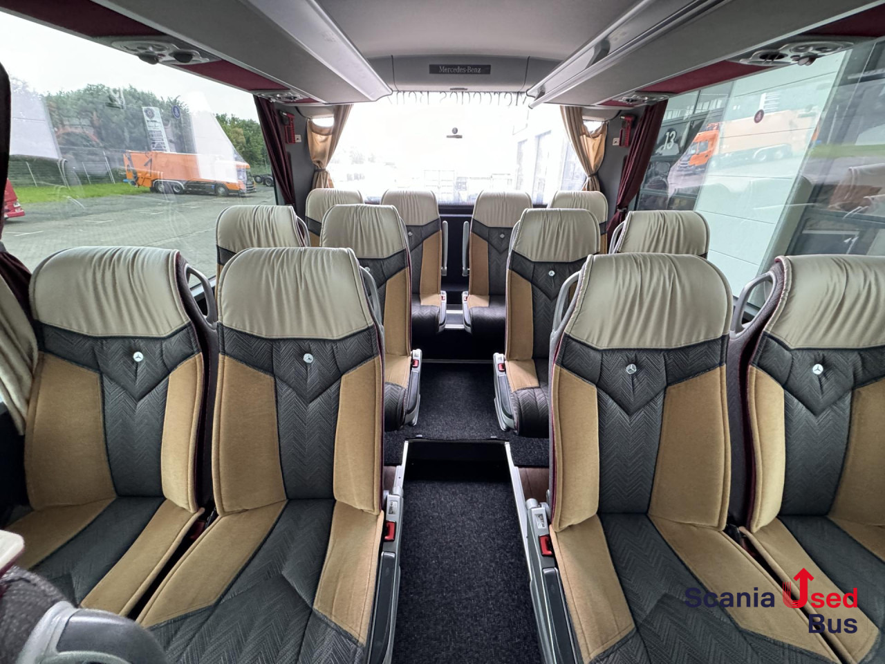 MERCEDES-BENZ Tourismo O 350 RHD-M 12.96m Luxline - 대형 버스 : 사진 4 MERCEDES-BENZ Tourismo O 350 RHD-M 12.96m Luxline - 대형 버스 : 사진 4