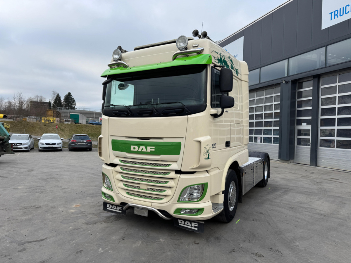 DAF XF460 4x2 - 트랙터 유닛 : 사진 1 DAF XF460 4x2 - 트랙터 유닛 : 사진 1