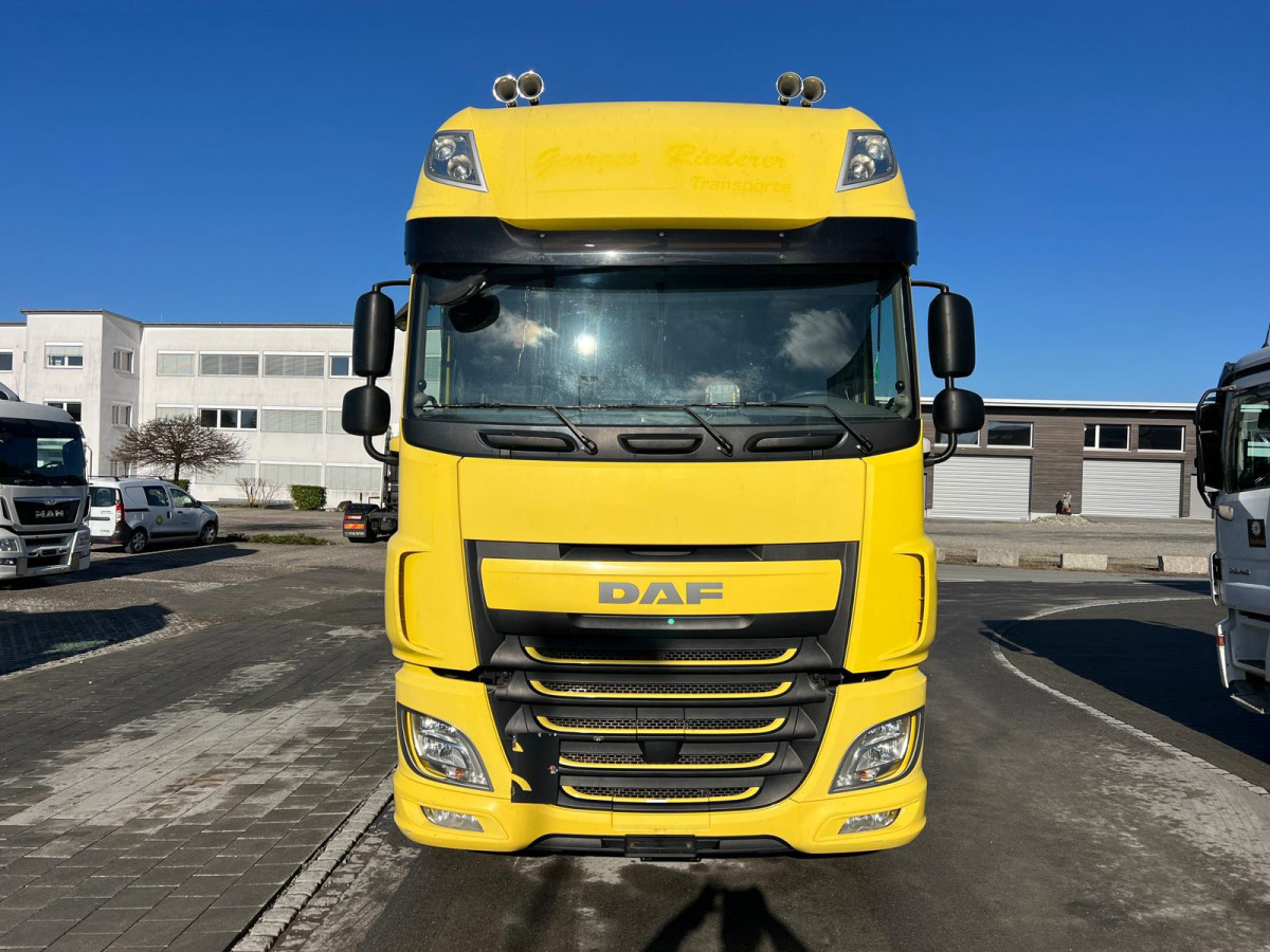 DAF XF510 4x2 - 트랙터 유닛 : 사진 2 DAF XF510 4x2 - 트랙터 유닛 : 사진 2