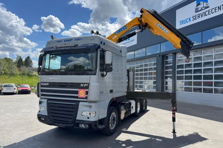 DAF XF510 Effer 255-5 6x2 SZM/Pritsche - 크레인 트럭 : 사진 1 DAF XF510 Effer 255-5 6x2 SZM/Pritsche - 크레인 트럭 : 사진 1