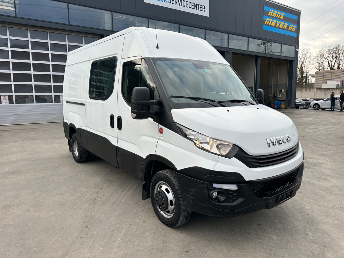 IVECO 35C18V Daily Servicewagen Sortimo - 패널 밴 : 사진 3 IVECO 35C18V Daily Servicewagen Sortimo - 패널 밴 : 사진 3
