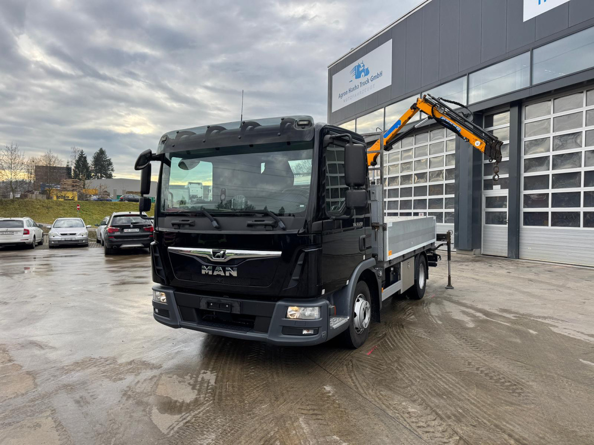 MAN TGL 12.250 Effer 35/3 - 크레인 트럭 : 사진 1 MAN TGL 12.250 Effer 35/3 - 크레인 트럭 : 사진 1