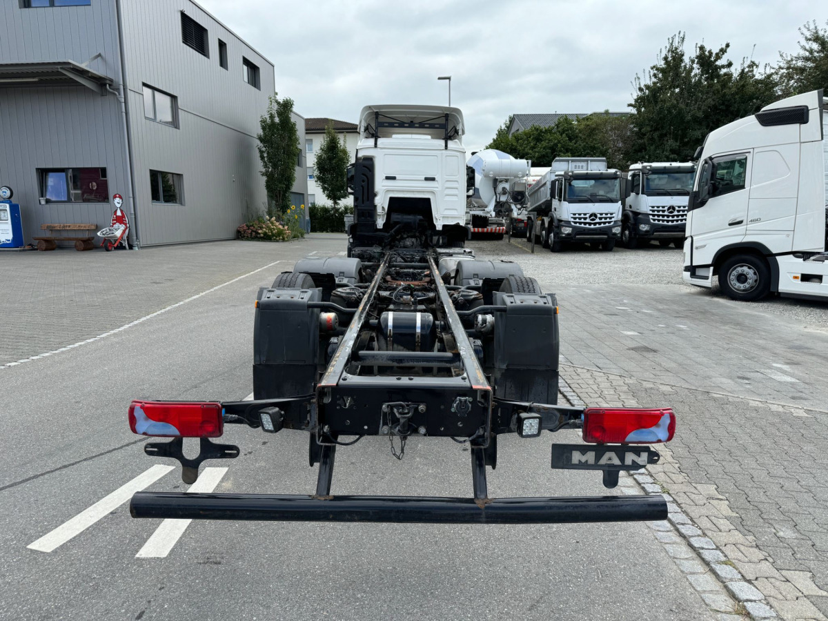 MAN TGS 26.440 6x2 Chassis - 캡 새시 트럭 : 사진 5 MAN TGS 26.440 6x2 Chassis - 캡 새시 트럭 : 사진 5