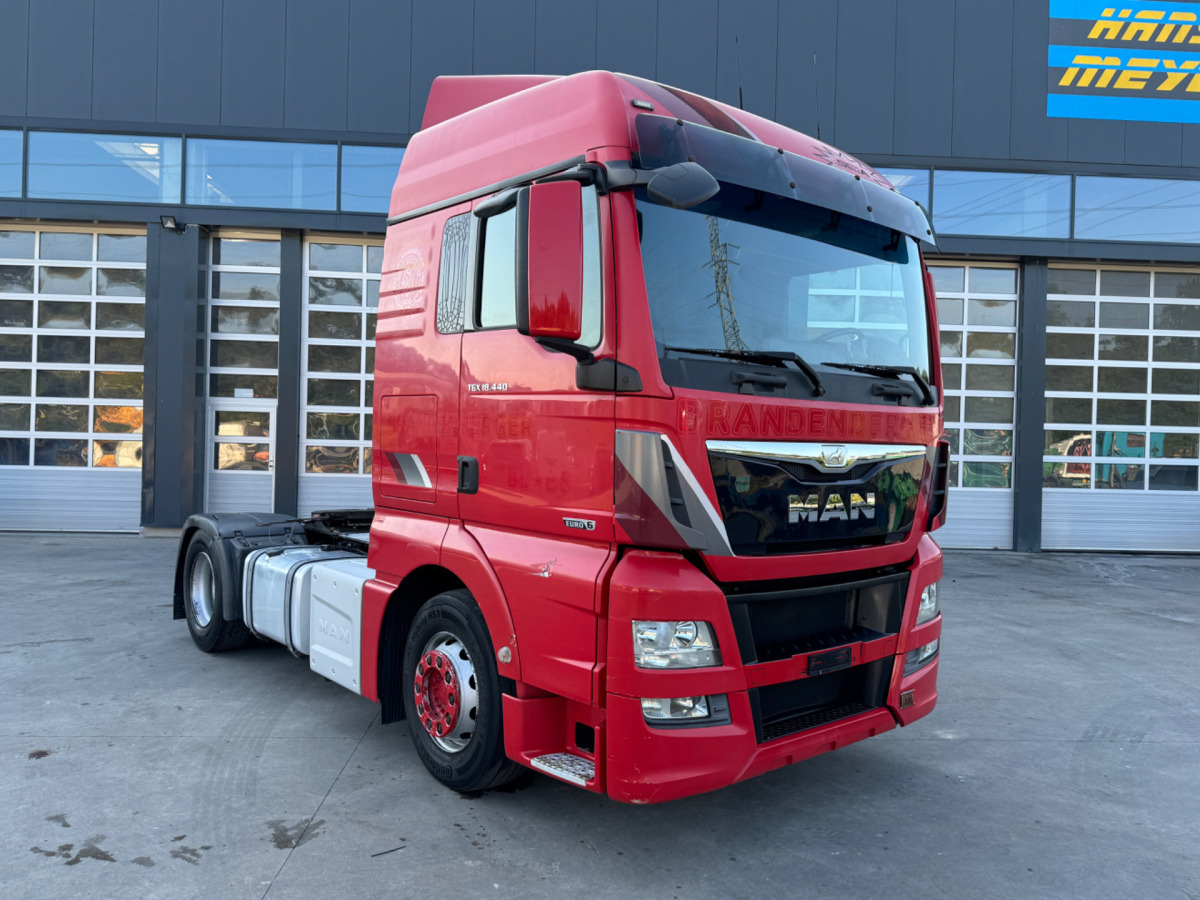 MAN TGX 18.440 C0712 - 트랙터 유닛 : 사진 3 MAN TGX 18.440 C0712 - 트랙터 유닛 : 사진 3
