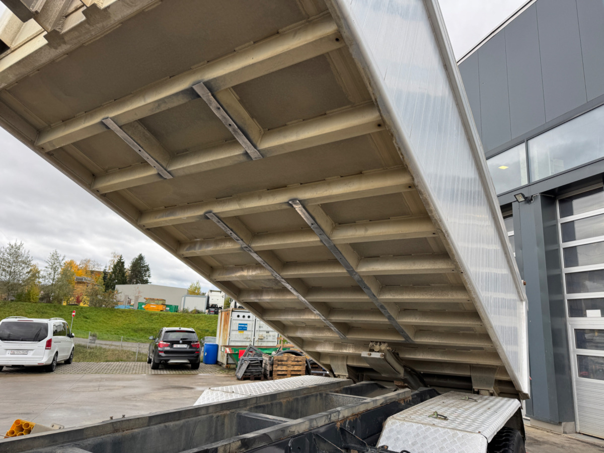 MERCEDES Actros 3248 8x4 Rückwärtskipper - 덤프트럭 : 사진 3 MERCEDES Actros 3248 8x4 Rückwärtskipper - 덤프트럭 : 사진 3