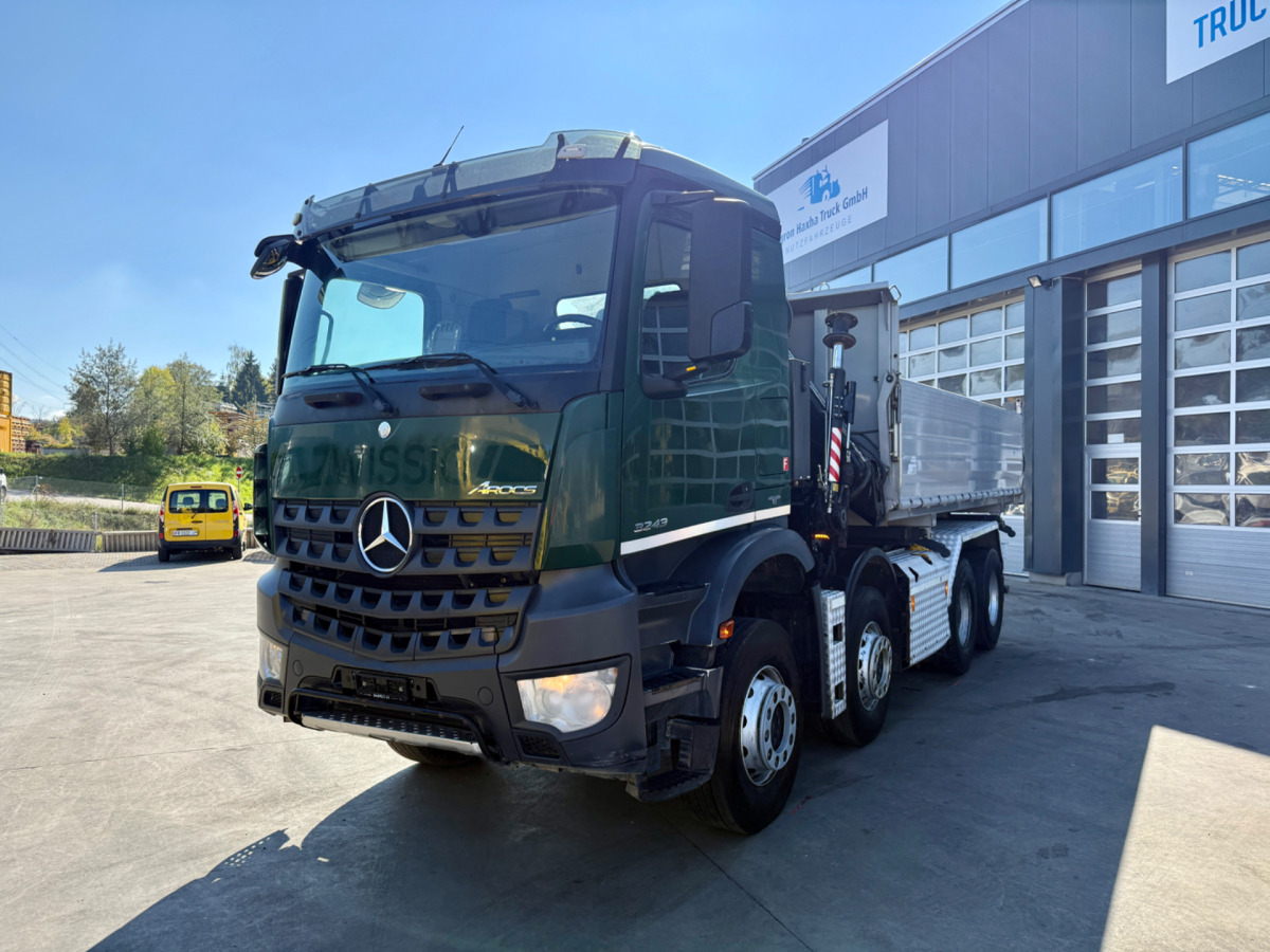 MERCEDES Arocs 3242 8x4 Hiab 166-4 - 덤프트럭, 크레인 트럭 : 사진 2 MERCEDES Arocs 3242 8x4 Hiab 166-4 - 덤프트럭, 크레인 트럭 : 사진 2