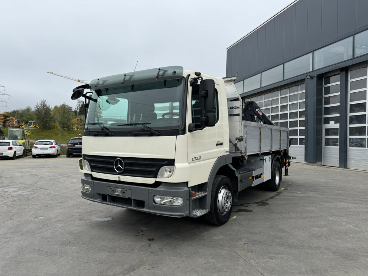 MERCEDES Atego 1329 4x2 Hiab 088-2 - 덤프트럭, 크레인 트럭 : 사진 2 MERCEDES Atego 1329 4x2 Hiab 088-2 - 덤프트럭, 크레인 트럭 : 사진 2
